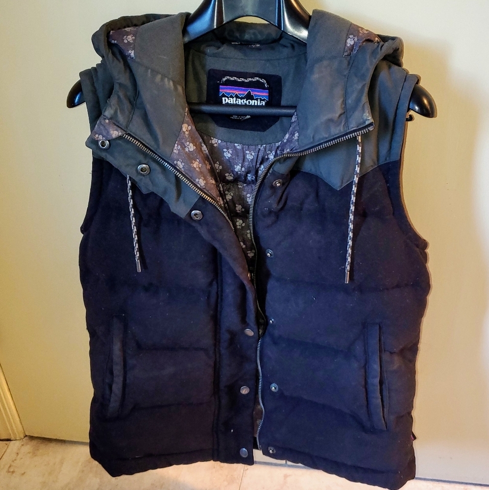 Patagonia Hooded Bivy Vest Black/Gray sz S